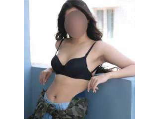 Qualified And Sizzling Hot Escorts In Noida